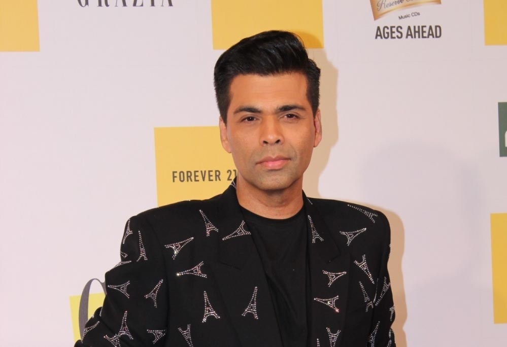 #Karan_Johar_Insults_IAF trends as netizens troll filmmaker over ?Gunjan Saxena'